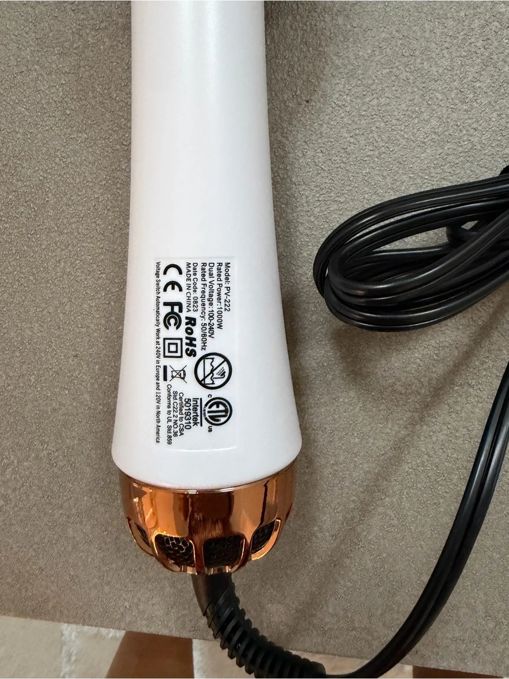 Brand New Plavogue Dual Voltage Blow Dryer Brush for use in USA&European Travel